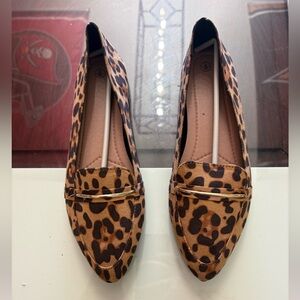 New Leopard Print Loafers • Gold Bar Detail • Women’s 9